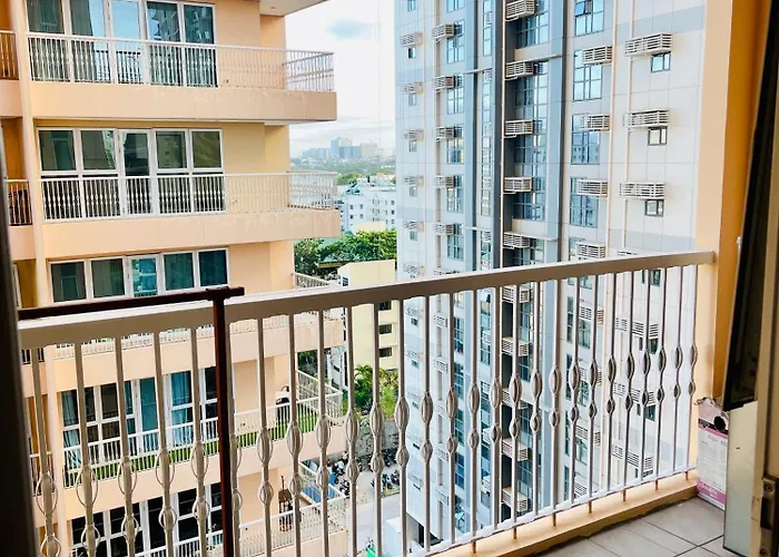 Venetian Haven Bgc Venice Grand Canal Ment, 3 Bedrooms, 1 Helpers Room,for Max 7 Guests (adults Only) *
